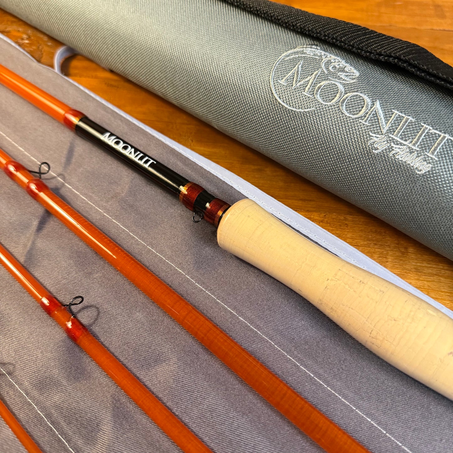 Moonlit Lunar S-GLASS #6 8'2" Fiberglass Fly Rod w/Case & Fighting Butt