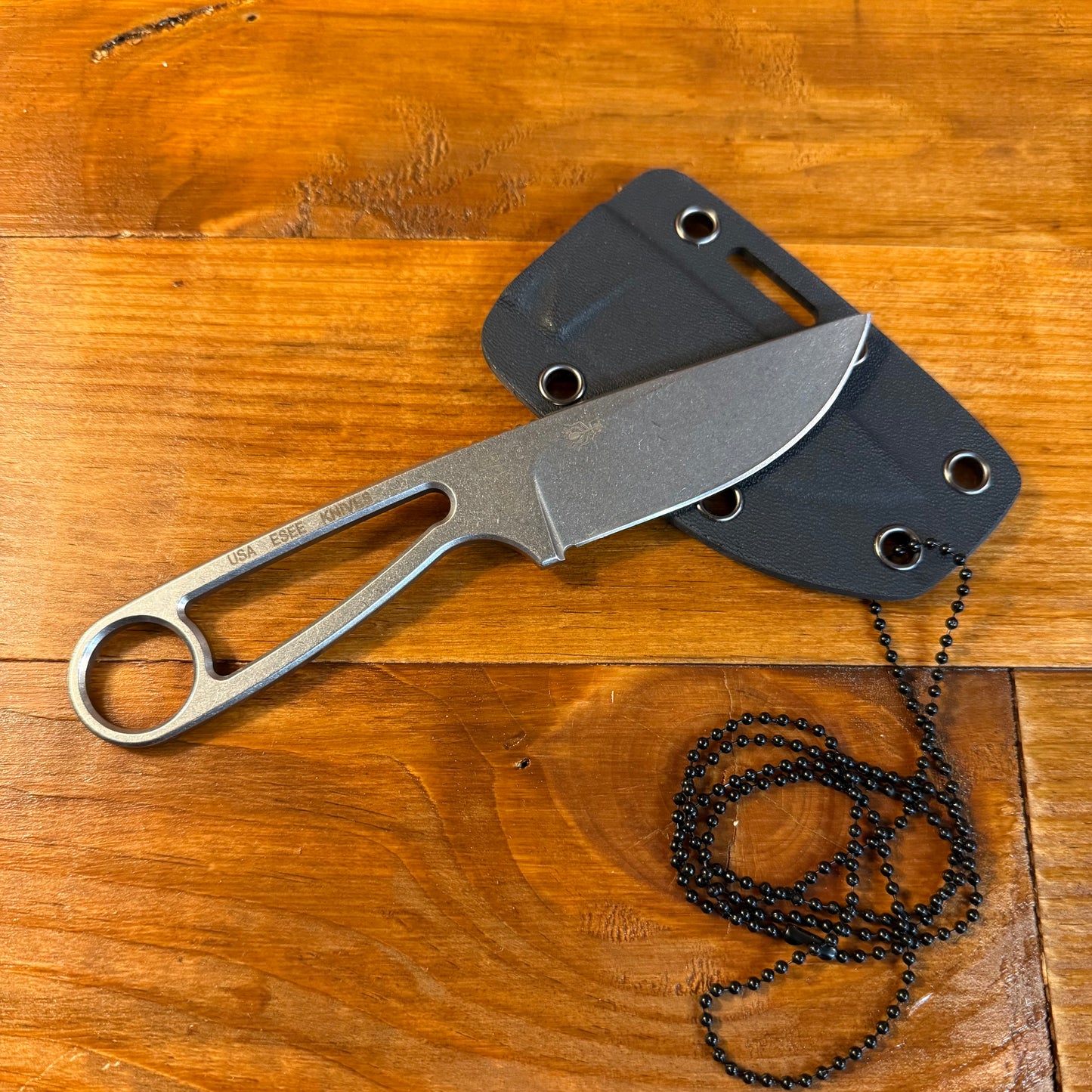Tactical Fixed Blade Knife